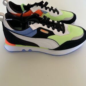 New Puna RiderFv sneakers men’s sz 8